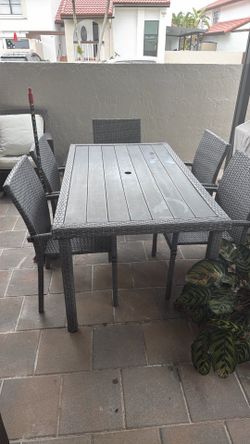 Patio table with 6 chairs