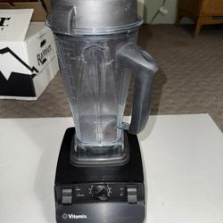 Vitamix Mixer & Blender !!!!