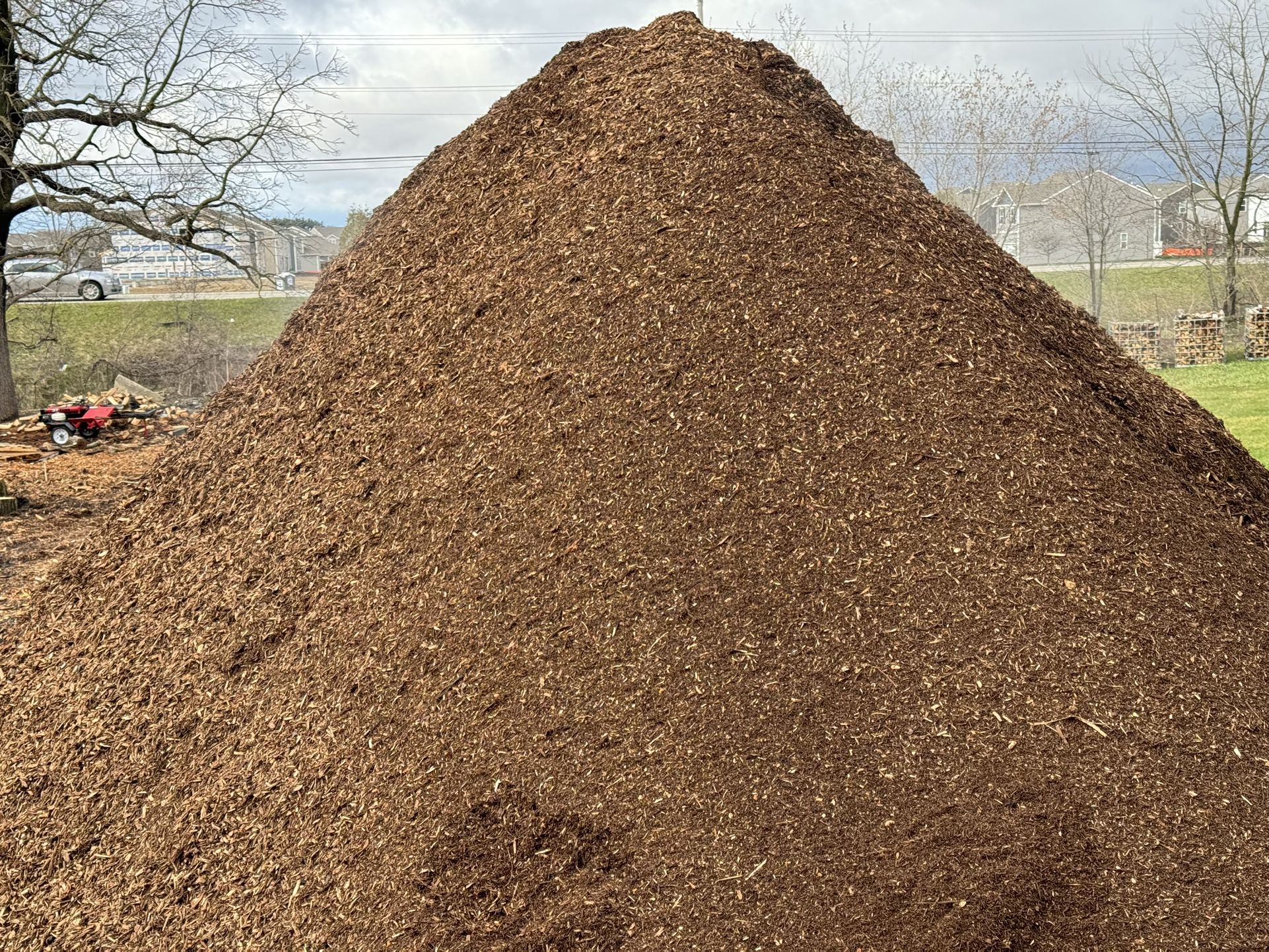 Triple Ground Brown Natural Mulch