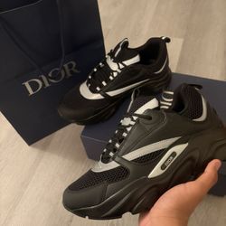 Dior b22
