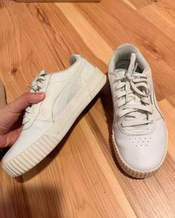 Puma Carina White Sneakers, Size 8