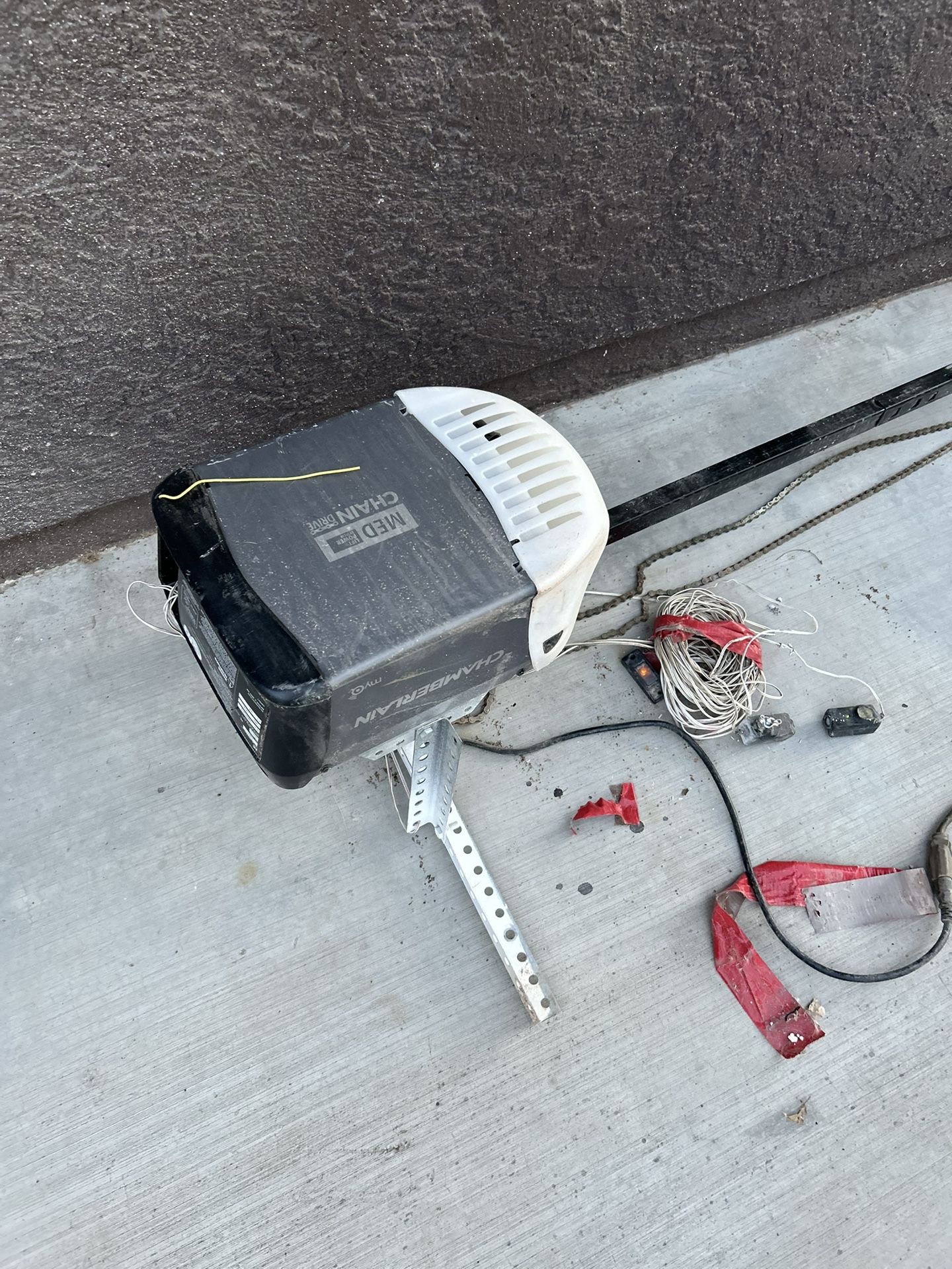 chamberlain garage door opener