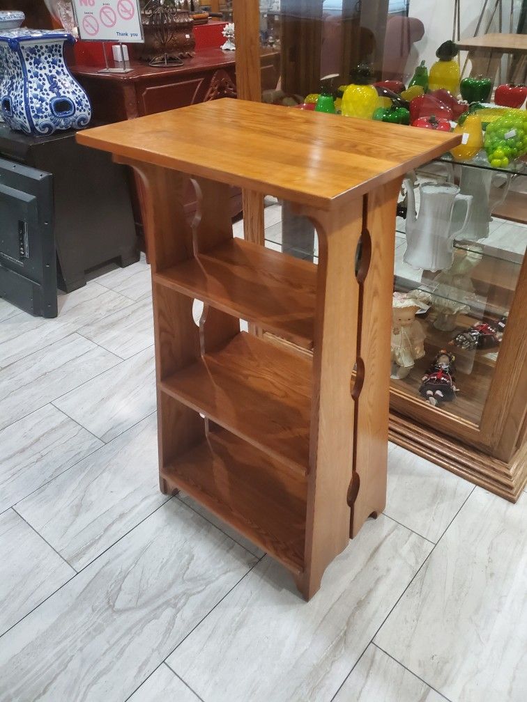 Wooden Bookshelf Display Stand