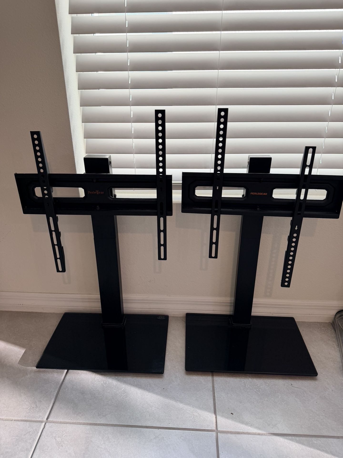 Standing Tv Mounts