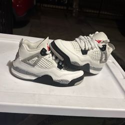 Jordan 4
