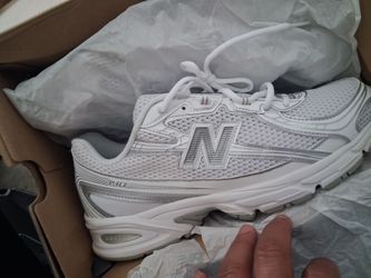 New Balance 740 White Silver Sneakers