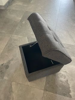 Storage ottoman