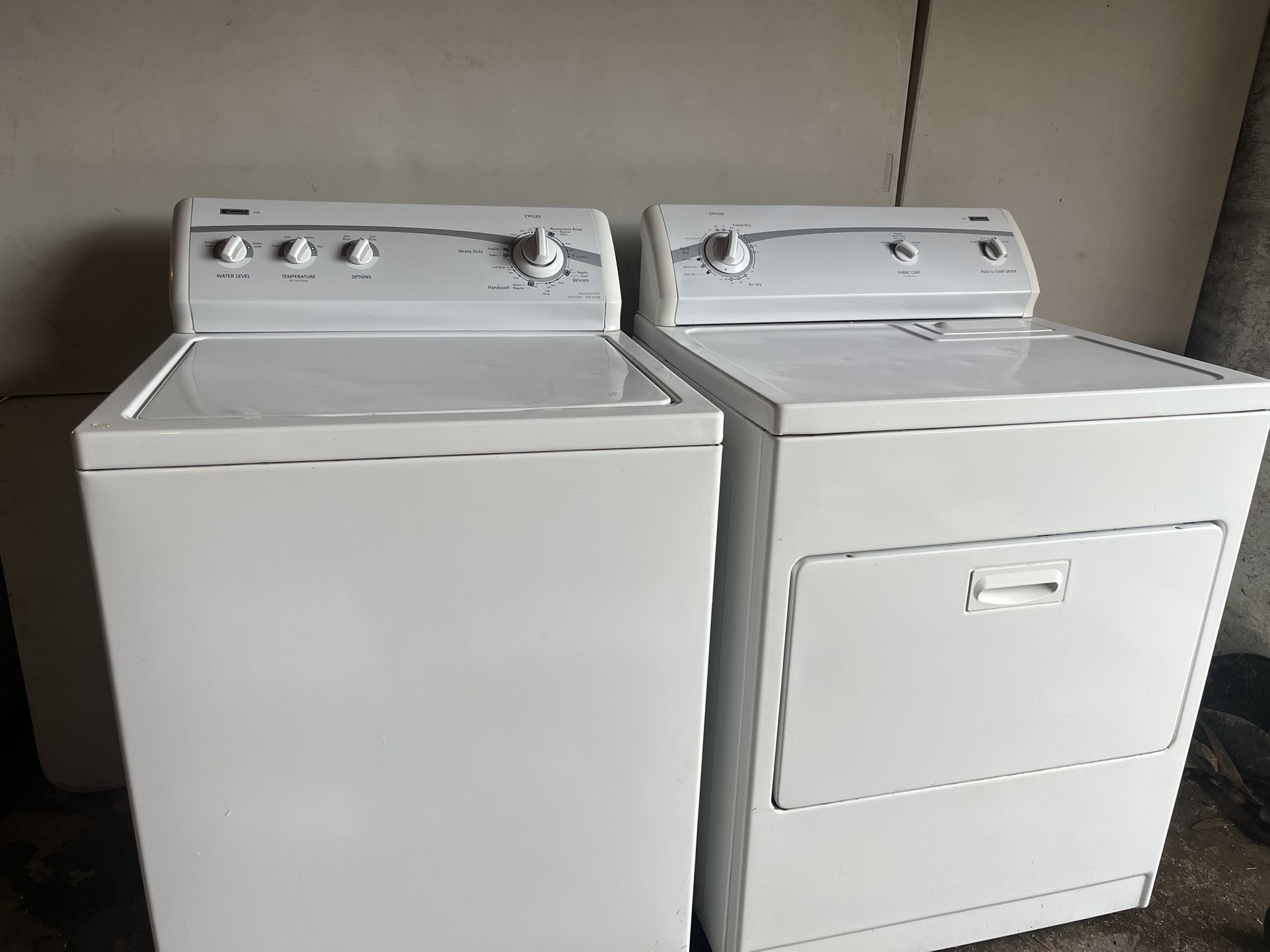 Washer And Dryer Set Working Good