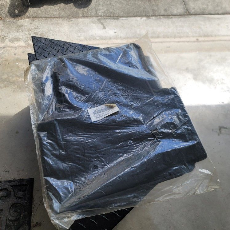 Gmc/chevy Carpet Floor Mats Brand New