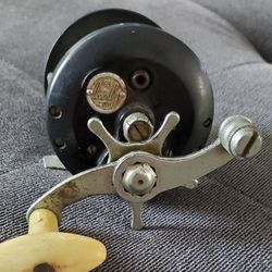 Vintage 1950 Ocean City bait castin reel