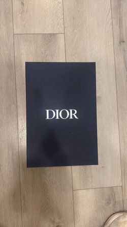 Dior shoe box