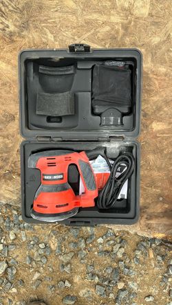 5” Orbital Sender Black And Decker Used 30 Dls 