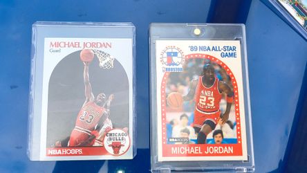 Two baseball cards Michael Jordan