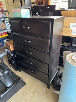 Queen size bedroom set