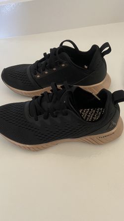 Reebok Flash Film Size 6 Womens