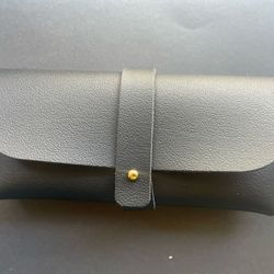 Semi Hard, Sunglasses Case
