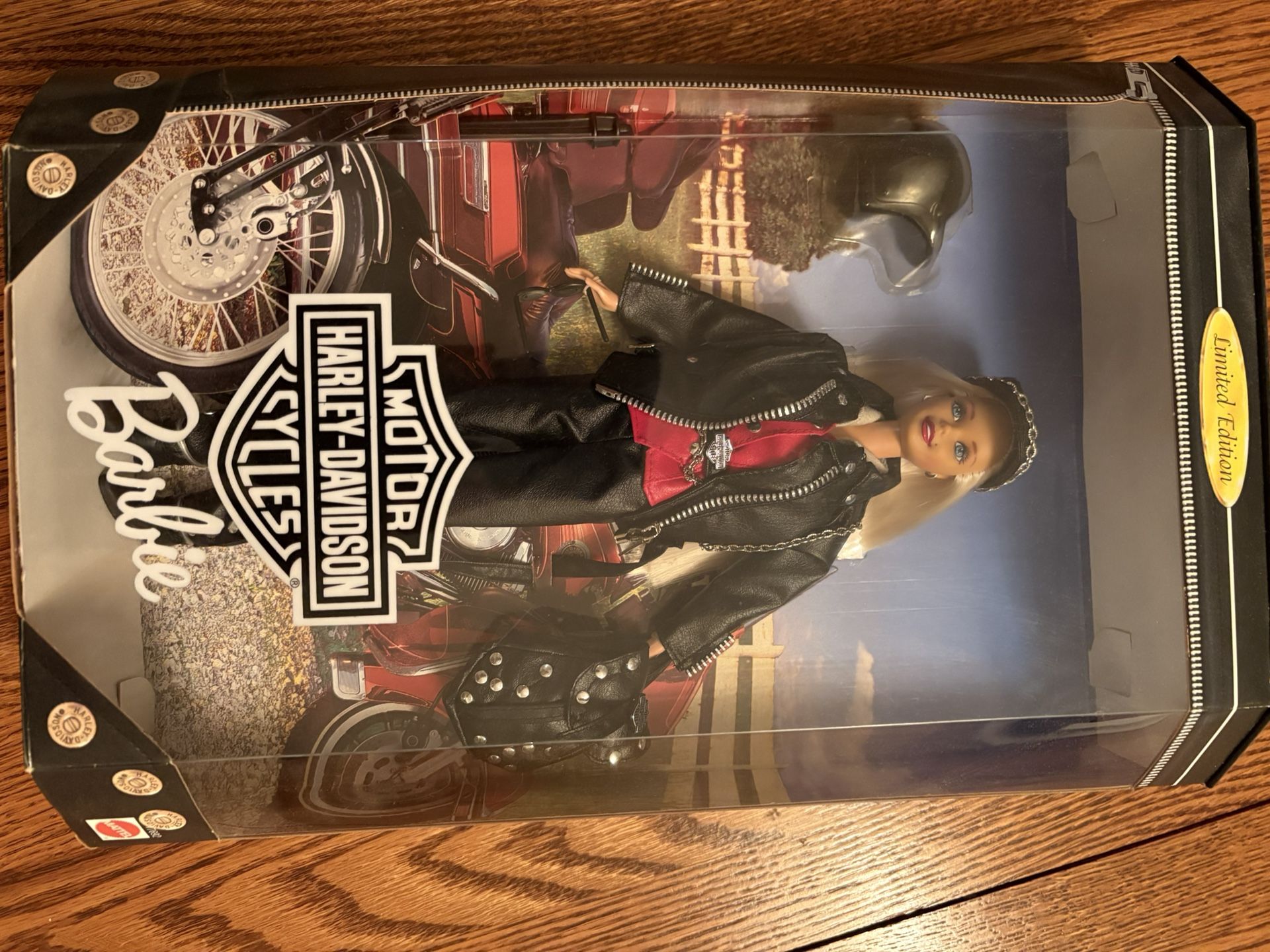 Harley-Davidson Motorcycles Barbie Mattel 17692 Limited Edition