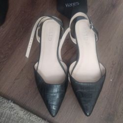 Size 5 Wide Fit Cute Flats