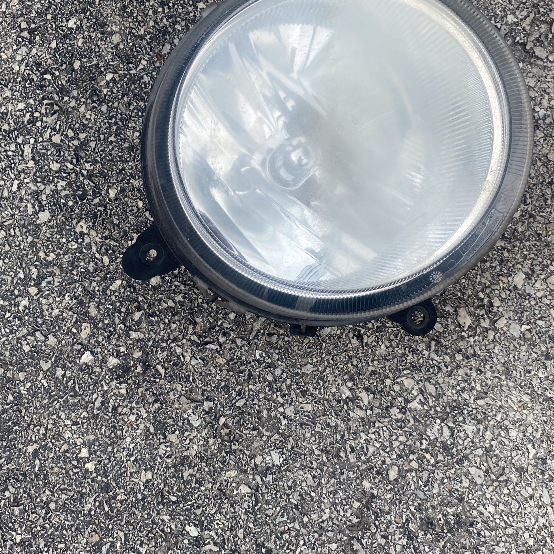 Jeep Patriot 2011 Latitude Front Passenger Headlamp