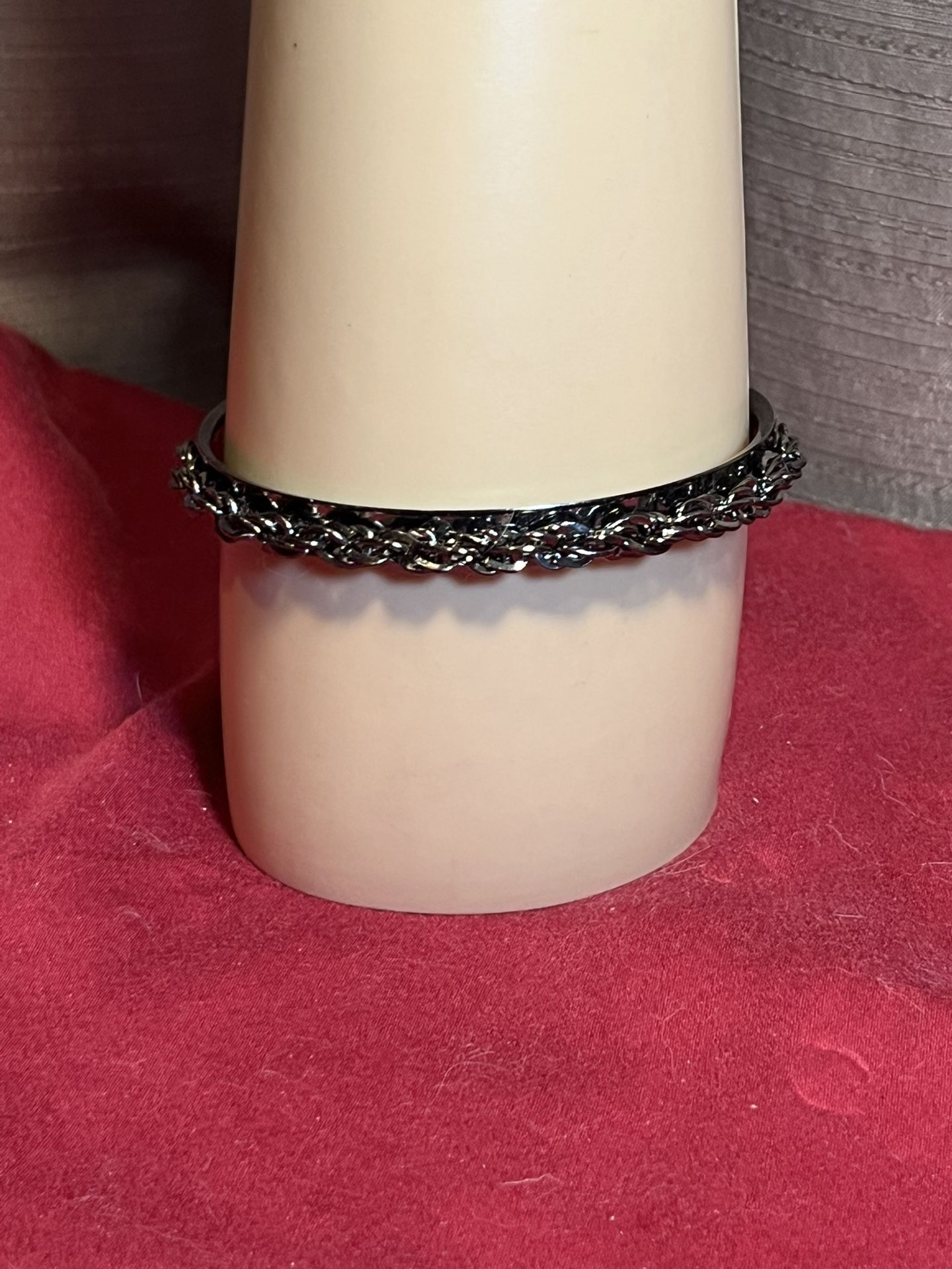 Iridescent Black Chain Link Bangle Bracelet