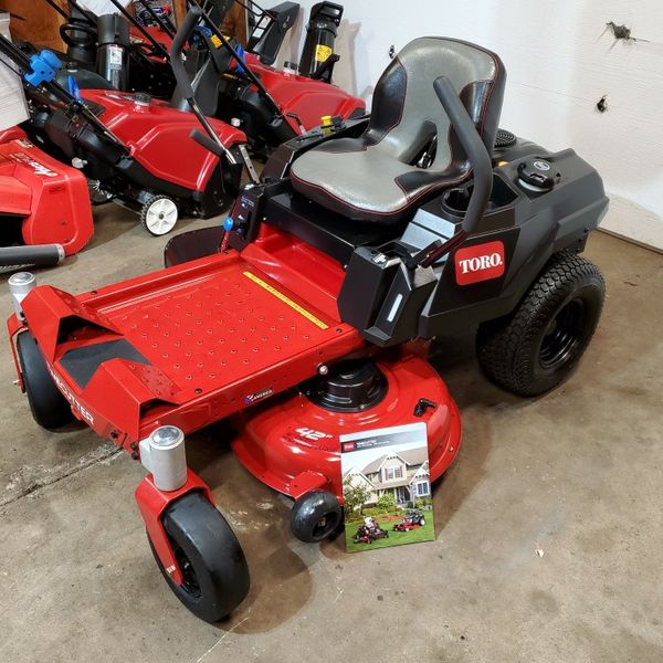 Toro Timecutter 42" Zero Turn. 452cc OHV Engine. Smart Speed Control