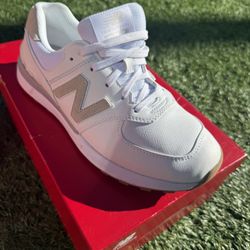 Woman New balance golf shoes 