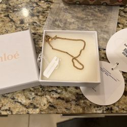 New Chloè Gold Bracelet