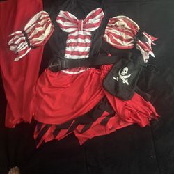 Costume