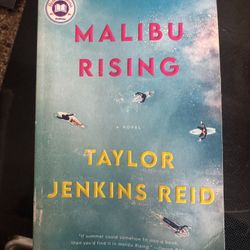 Malibu Rising - Taylor Jenkins Reid 