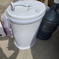 Diaper Pail 