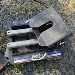 PULLRITE 4100 16K SUPERGLIDE 5TH WHEEL HITCH