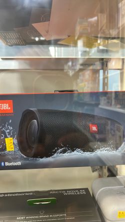 Charge Essentials 2 Jbl