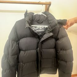 Aritzia The Super Puff 