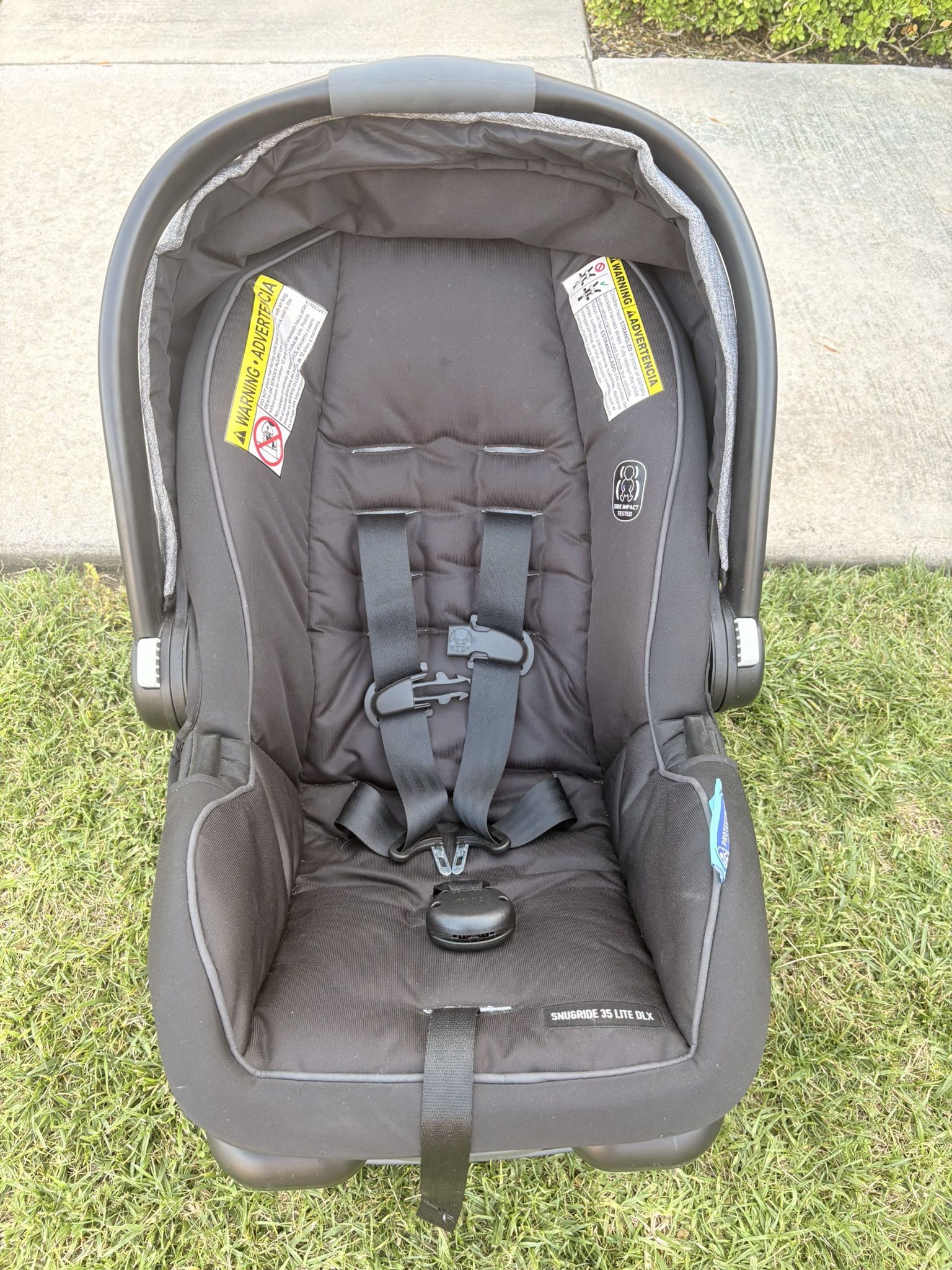 Graco Infant Car seat Carrier