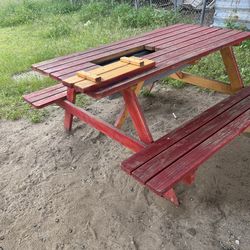 Picninc table with cooler