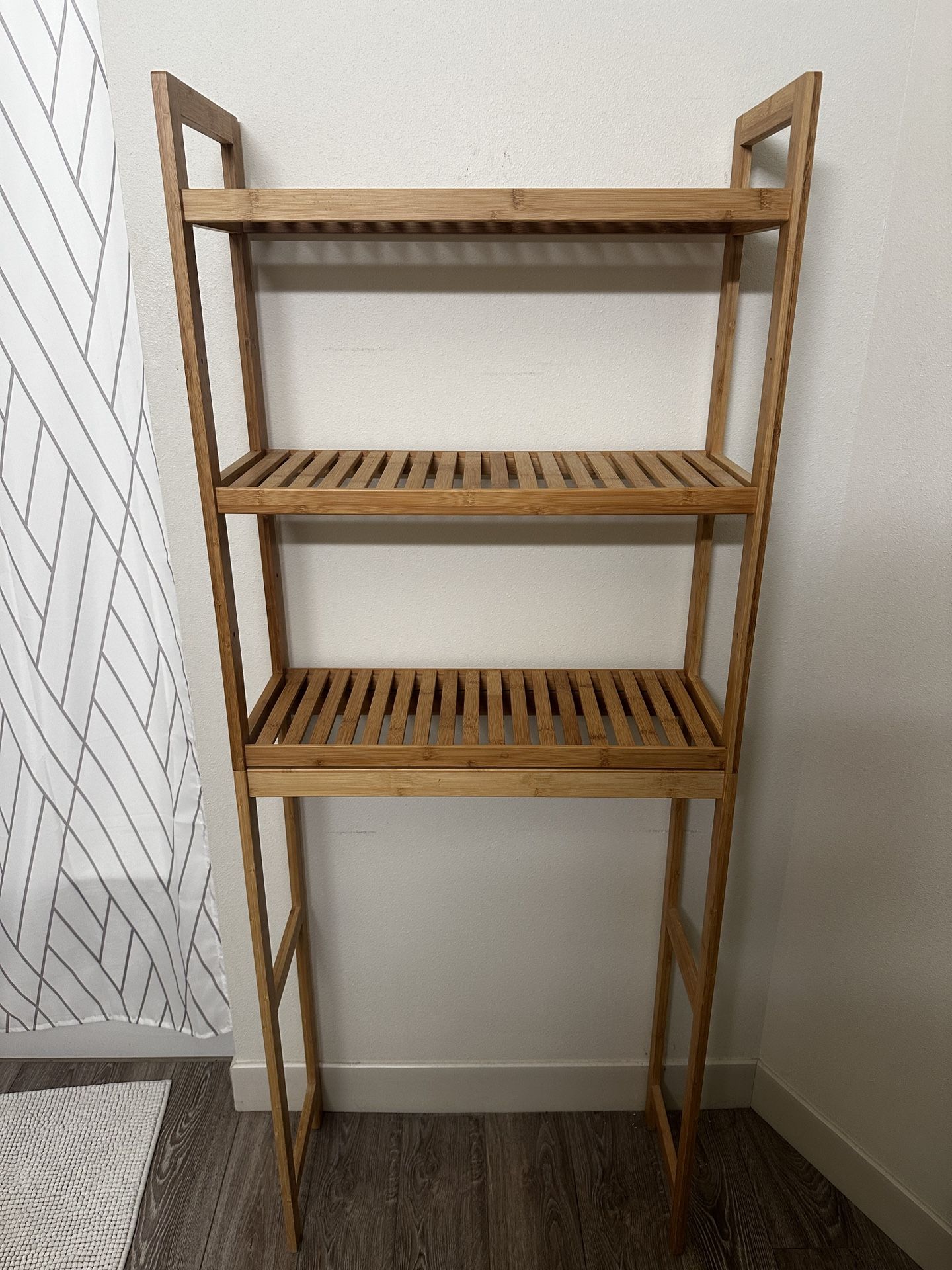MOVING - Wooden Bathroom Shelf