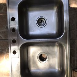 Kitchen Sink, Stainless 33W X 22 D