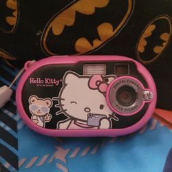HELLO KITTY CAMERA