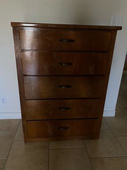 Wooden Dresser 48x35x18