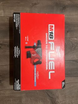 Milwaukee M18 FUEL SDS Max Rotary Hammer