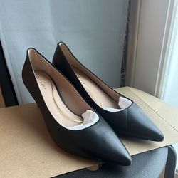 Cole Haan Vandam Leather Pumps heels 10.5b waterproof pointed toe