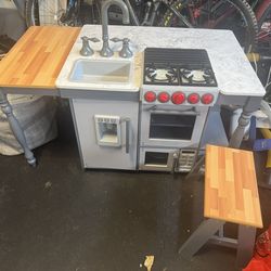 Solid Wood Kid Craft Kitchen And Food Toys Included