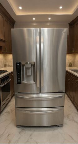REFRIGERATOR