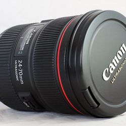 Canon EF 24-70mm f/2.8 L IS USM Lens