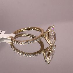 3.5 Carat Oval Cut Lab Diamond Engagement Ring