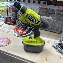 Ryobi One+ HP EZ Clean 