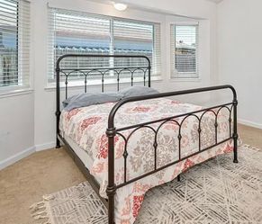 Bed  frame full