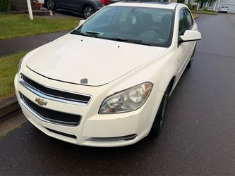 2008 Chevy Malibu – RUNS BUT NEEDS WORK