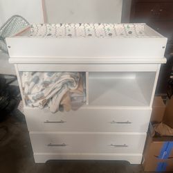 Baby Changing Table 0-6 Months With Pad 