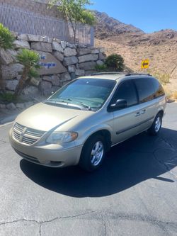 2005 Dodge Caravan